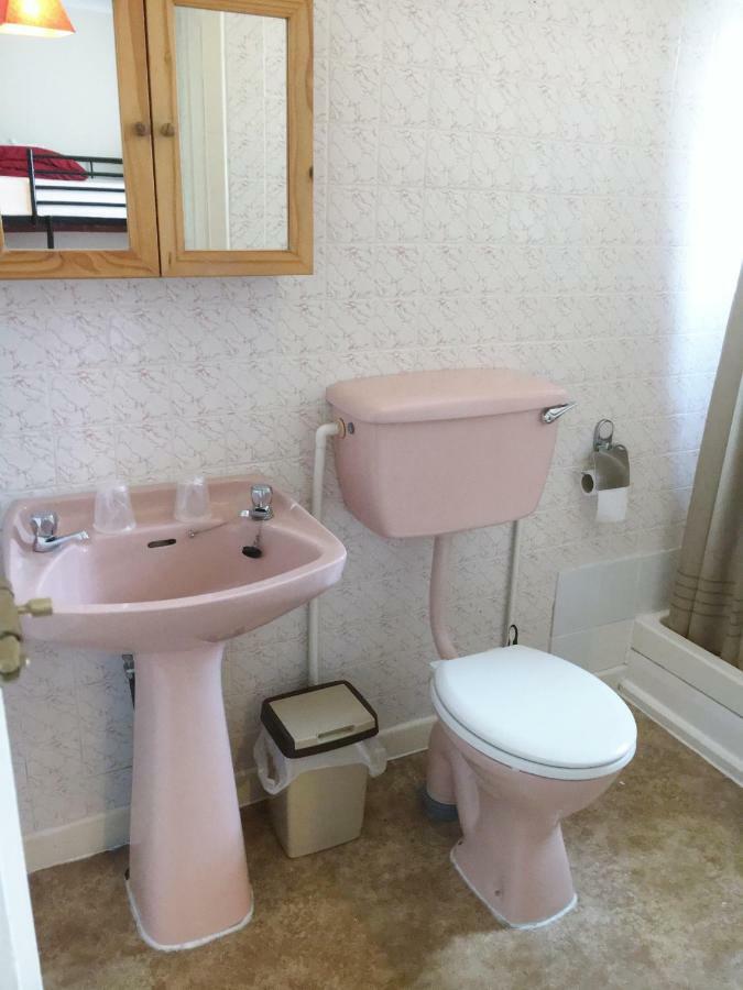 Chester Lodge Sandown Esterno foto